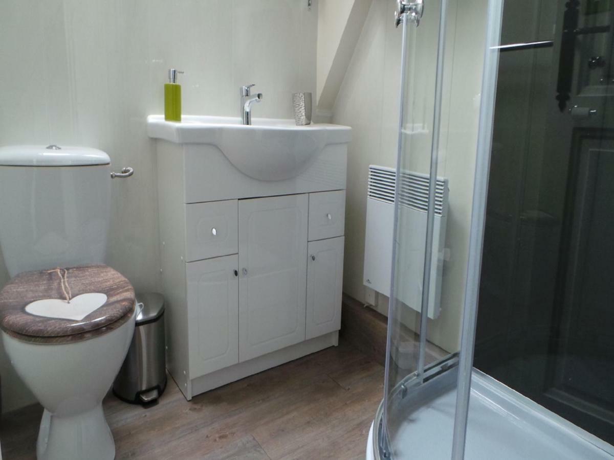 Le Montaigne Bed & Breakfast Saint-Alvere ภายนอก รูปภาพ