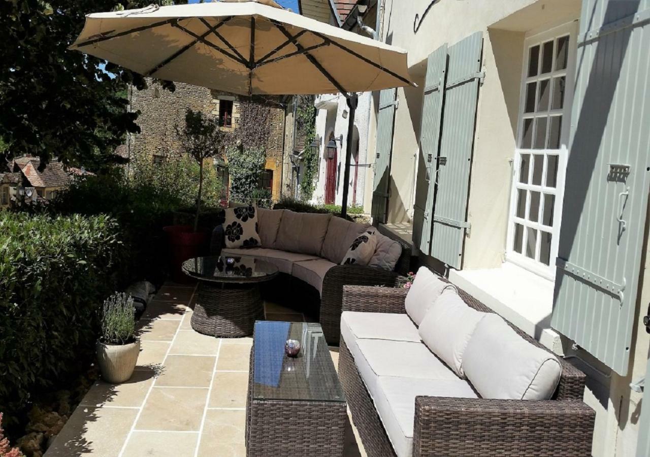 Le Montaigne Bed & Breakfast Saint-Alvere ภายนอก รูปภาพ